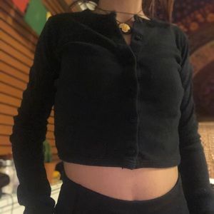 BRANDY basic long sleeve crop button up